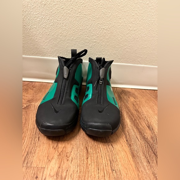 flightposite 2 green